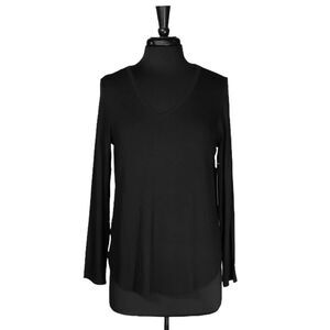 Tahari Women's Blouse Black V-Neck Modal Stretch Long Sleeve Shirt Top M NWT